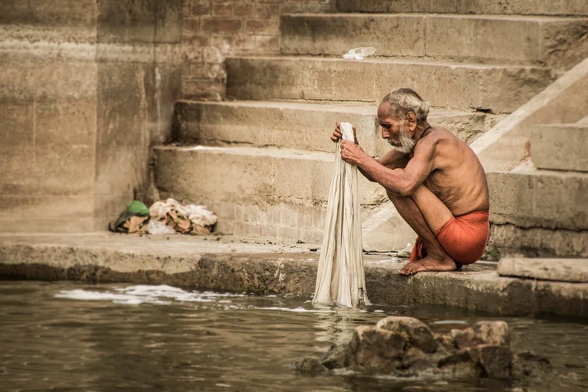 varanasi, india, ganges, ganges river, india life, clothes washing, river